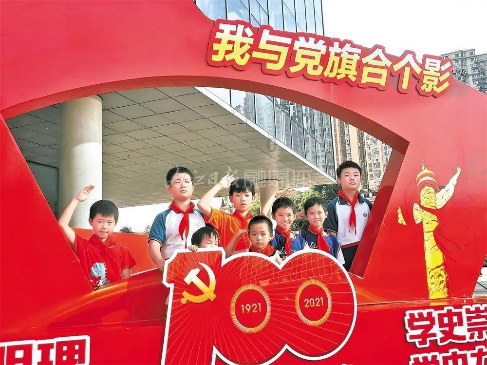 白色情人节：校园迷宫