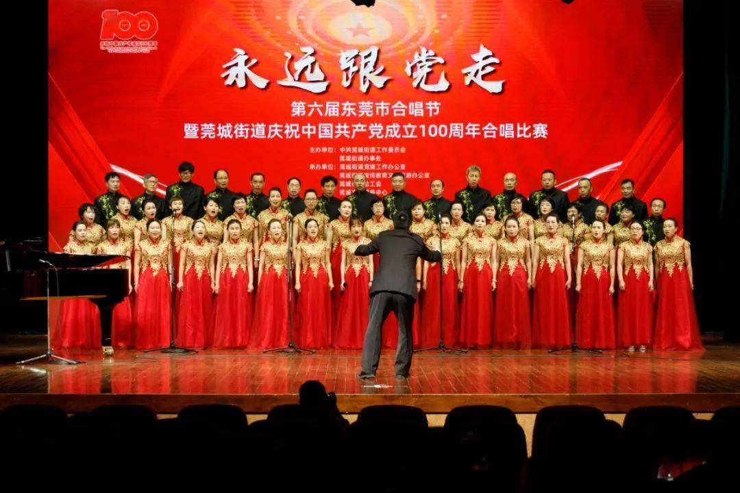 寻找北极熊和棕熊相比,谁的体积和力量更大?,尽在北极熊和棕熊相比,谁的体积和力量更大?知识星球平台!