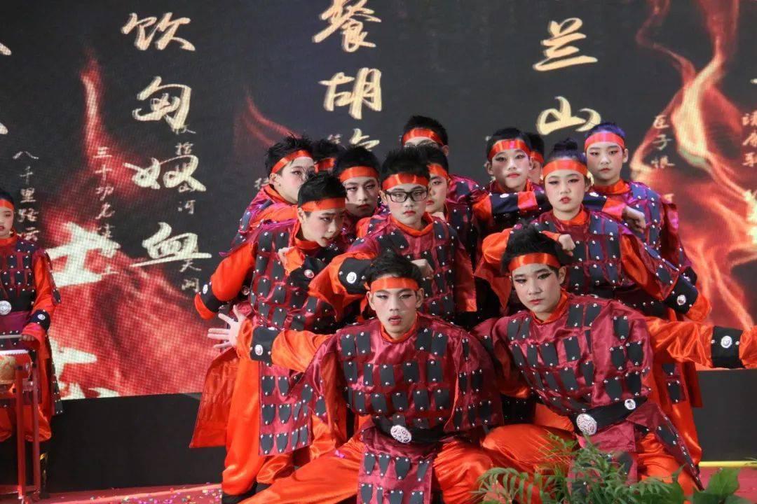 寻找遗失的手提包