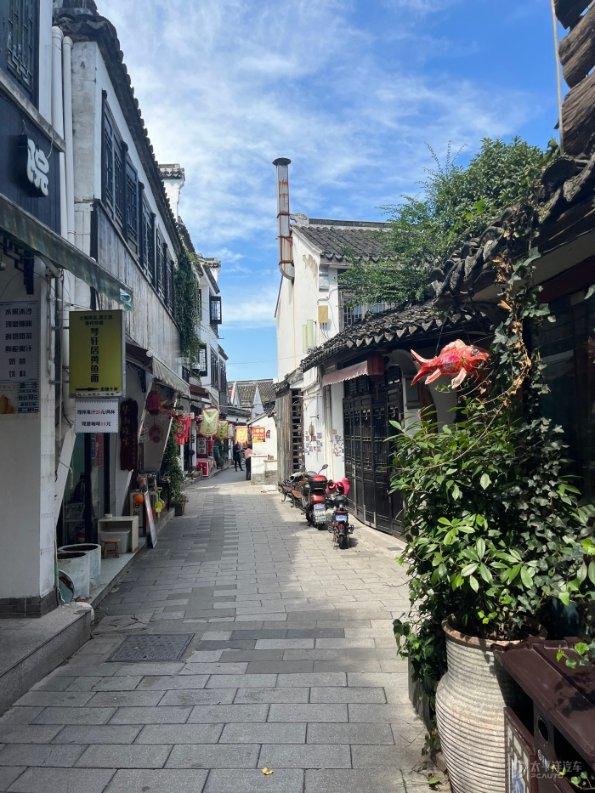 OSM欧诗漫护肤品属于什么档次?过年送礼就选它
